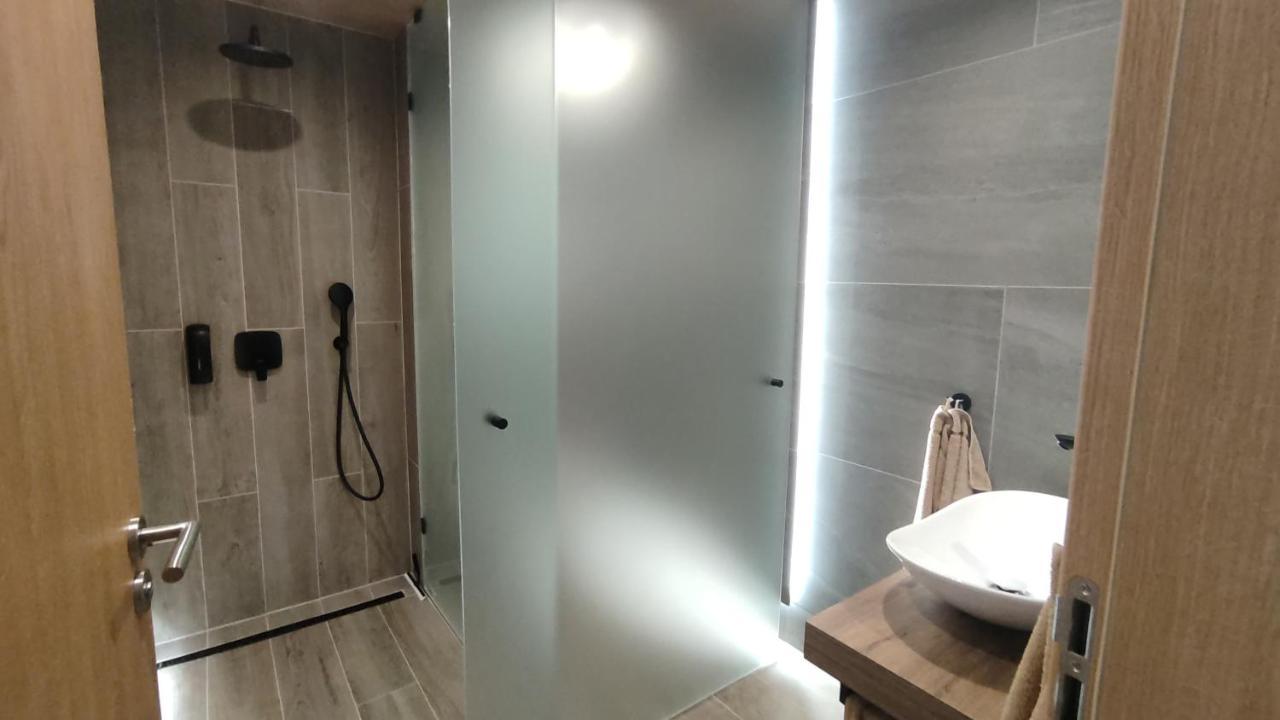Apartman S Vyhladom Na Stity Ovruc 312 Штрбскє-Плесо Екстер'єр фото