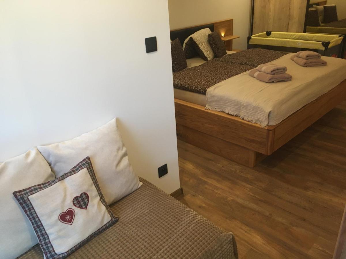 Apartman S Vyhladom Na Stity Ovruc 312 Штрбскє-Плесо Екстер'єр фото