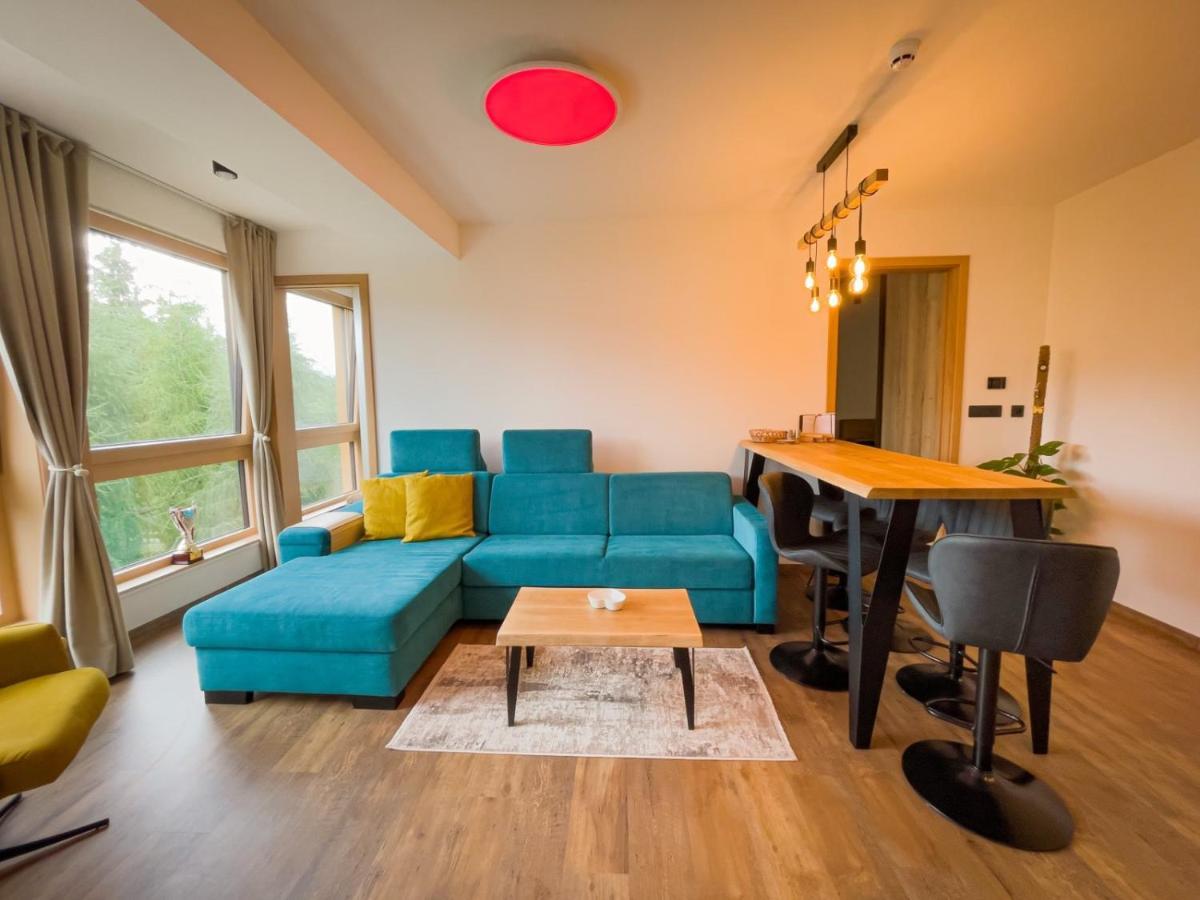 Apartman S Vyhladom Na Stity Ovruc 312 Штрбскє-Плесо Екстер'єр фото